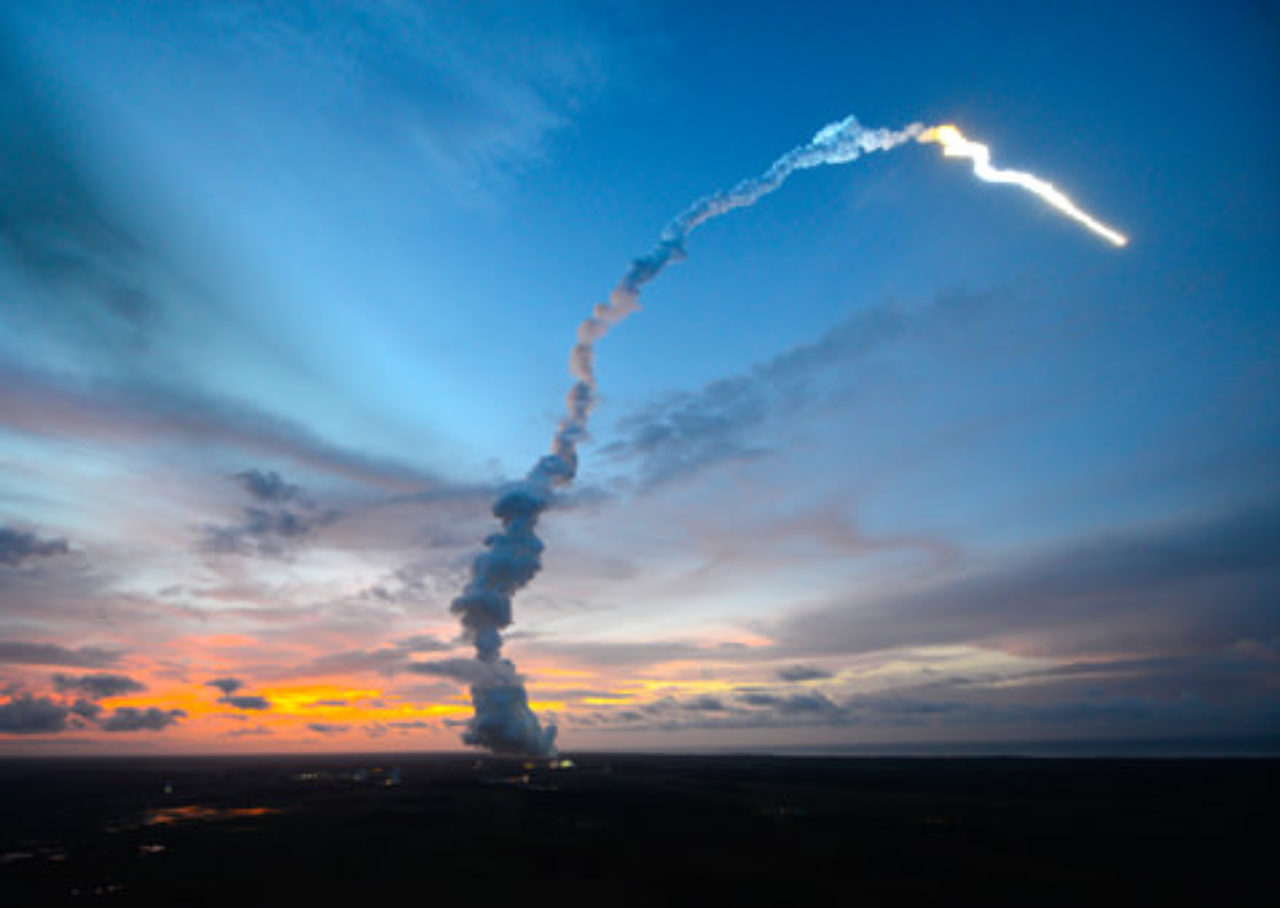 Ariane 5 ES hat alle fünf ATV-Raumtransporter zwischen 2008 und 2014 erfolgreich gestartet. © ESA–S. Corvaja, 2013