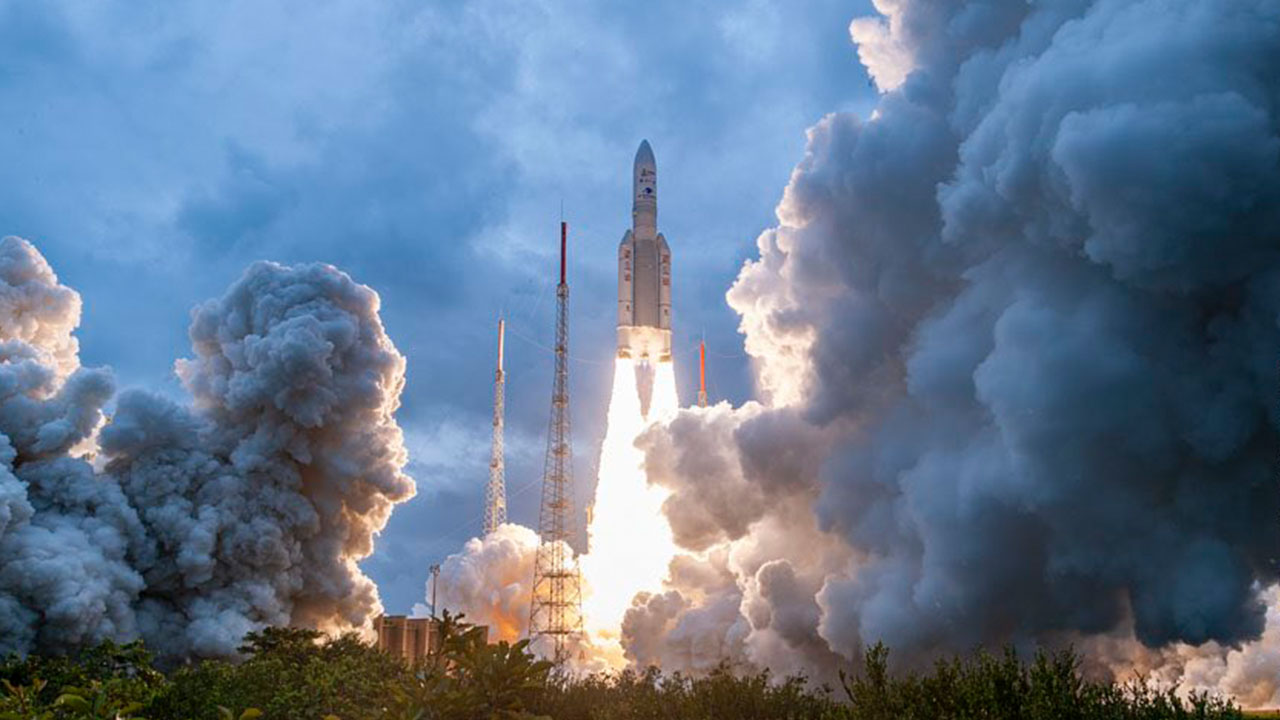 ARIANE 5 GOES DOWN IN HISTORY WITH SUCCESSFUL LAUNCH OF WEBB
