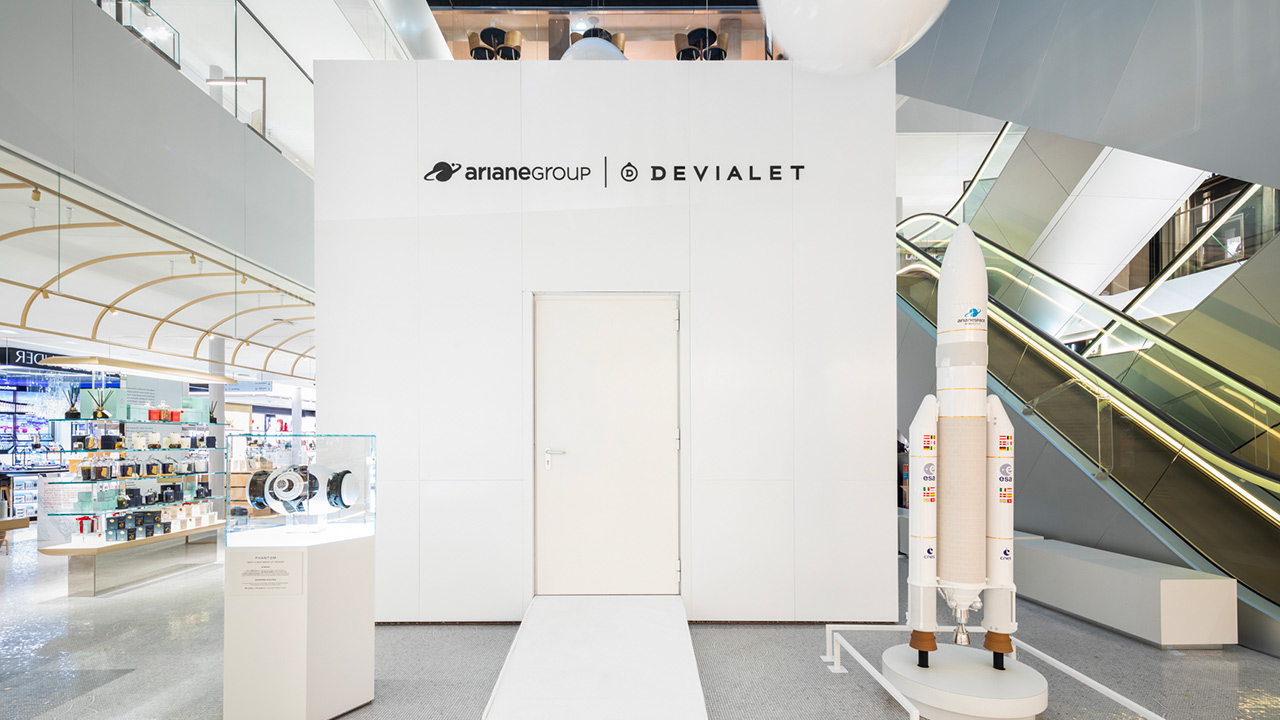 An installation that’s making a lot of noise: Experience the ArianeGroup–Devialet immersive cube at La Samaritaine