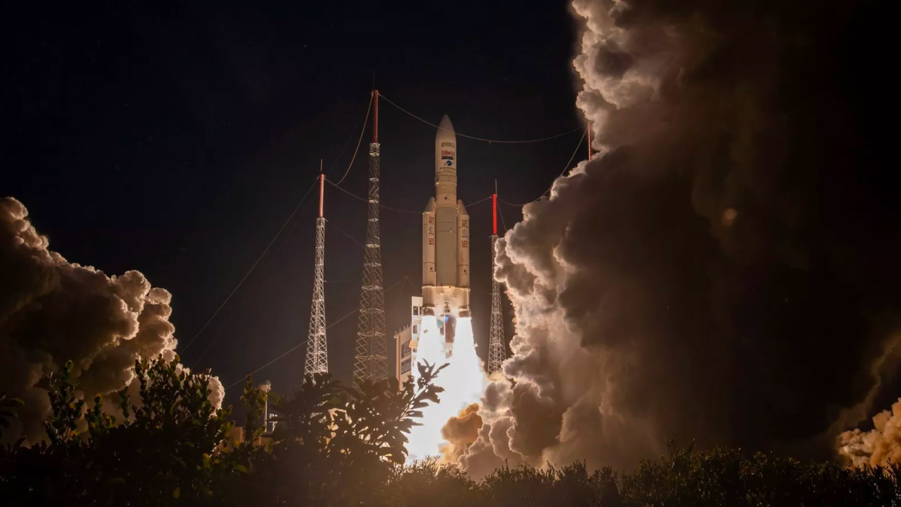 Ariane 5: the last lift-off